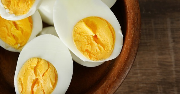 7 thứ không nên dùng ngay sau khi ăn trứng vì gây mất chất, hại sức khỏe