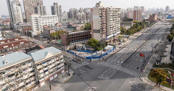 Những hình ảnh tái hiện "ác mộng" Vũ Hán năm 2020: Thượng Hải phồn hoa biến thành thành phố hoang, toàn bộ cuộc sống như chững lại