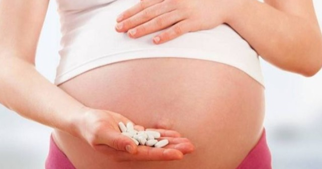 Khoa học phát hiện: 1 trong 16 phụ nữ mang thai đã tiếp xúc với các loại thuốc có thể gây dị tật thai nhi