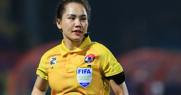 Nữ trọng tài gây chú ý ở trận Viettel - Cần Thơ tại Cúp quốc gia 2022