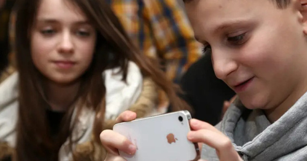 Khảo sát khẳng định giới trẻ Mỹ ưa chuộng thương hiệu Apple, Google lo lắng ra mặt