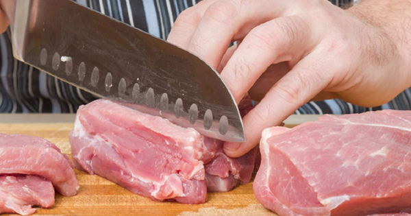 Sai lầm khi chế biến thịt khiến món ăn trở thành "thuốc độc", nhiều người vẫn vô tư làm mỗi ngày