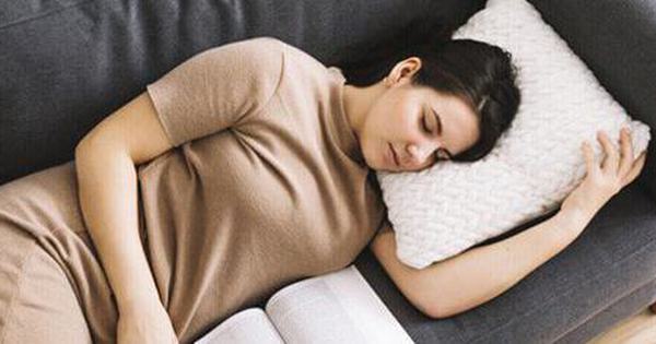2 kiểu ngủ trưa rất nguy hiểm, có thể gây nhồi máu não nhưng nhiều người mắc