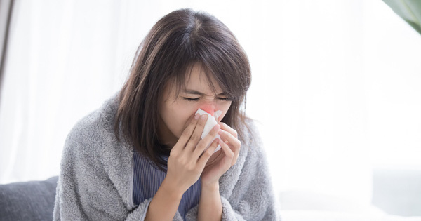 Bác sĩ BV Hồng Ngọc chỉ ra 2 con đường lây bệnh cúm giữa thời điểm giao mùa virus sinh sôi nhiều