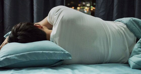 3 đặc điểm khi ngủ vào ban đêm giúp nam giới nhận biết mình có thận khỏe hay không, nếu có đủ thì xin chúc mừng