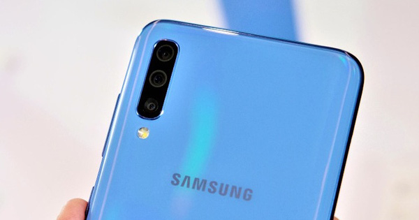 Không phải iPhone, chiếc smartphone này của Samsung mới là điện thoại xuất xưởng nhiều nhất năm 2021