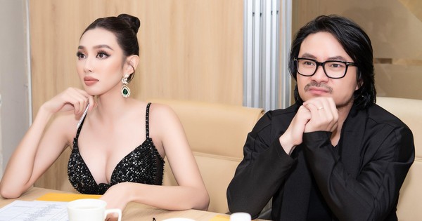 Hoa hậu Thùy Tiên choáng ngợp trước loạt tác phẩm trang phục dân tộc của Miss Grand Vietnam 2022