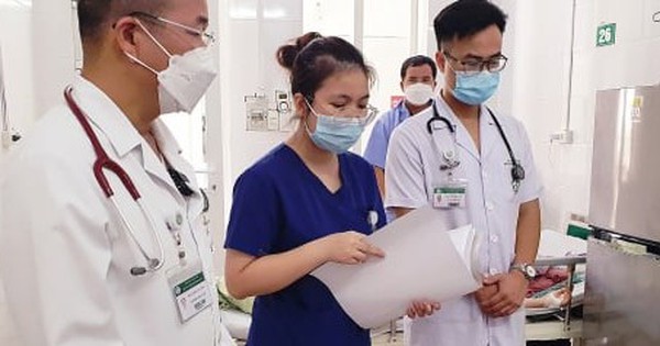 Sau nhiều ngày sốt cao, người phụ nữ ở Hà Nội bị cô đặc máu